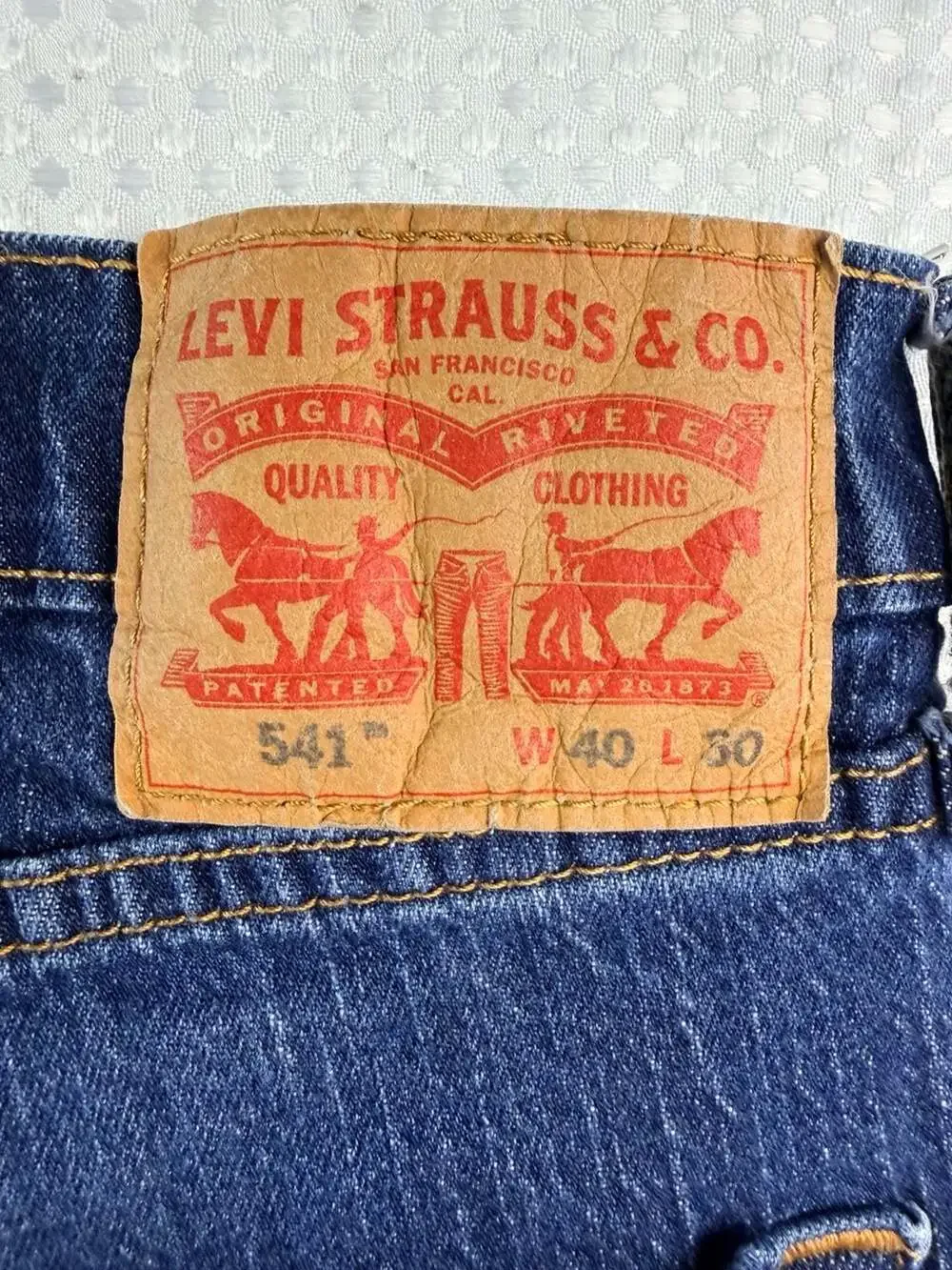 Levi's 541 Athletic Taper Men's Jeans Blue Denim Size 40x30